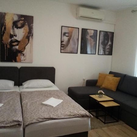 Apartman Vanja 里耶卡 外观 照片